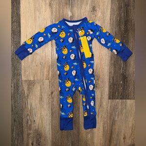 NWT Smiley Space Bamboo Zippy (SLEEP)